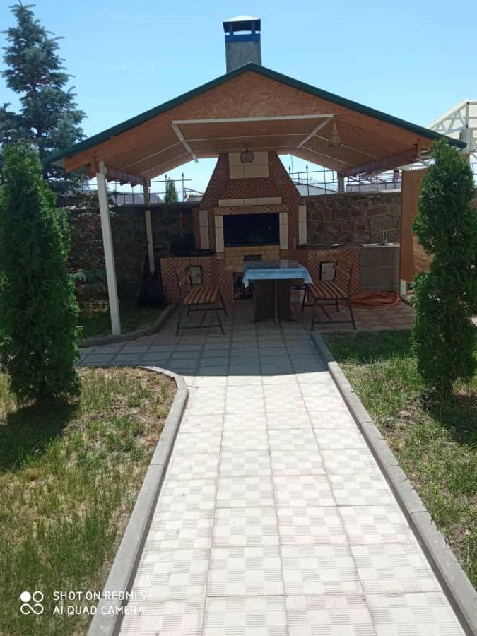 Dome Hotel Чолпон-Ата Екстериор снимка