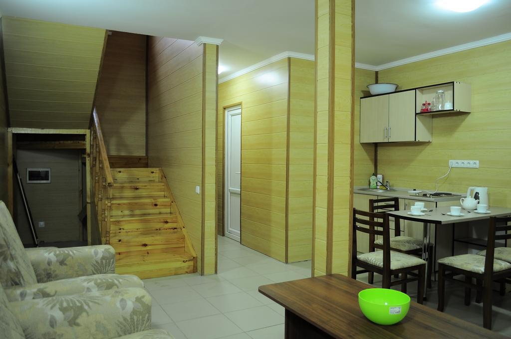 Dome Hotel Чолпон-Ата Екстериор снимка