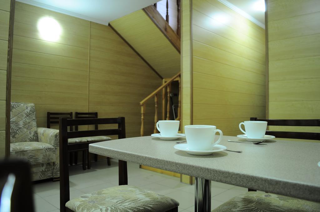 Dome Hotel Чолпон-Ата Екстериор снимка